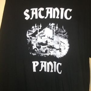 Satanic Panic mens xl